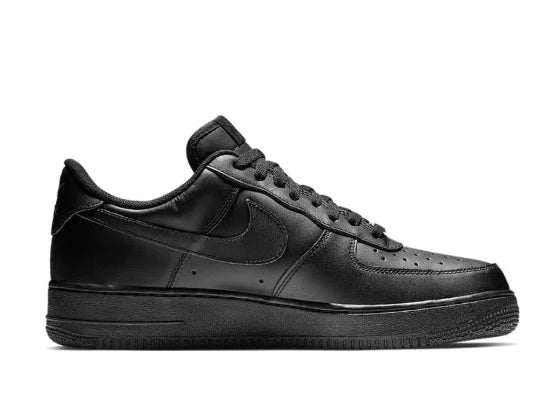 Air Force 1 Low "07" Negras