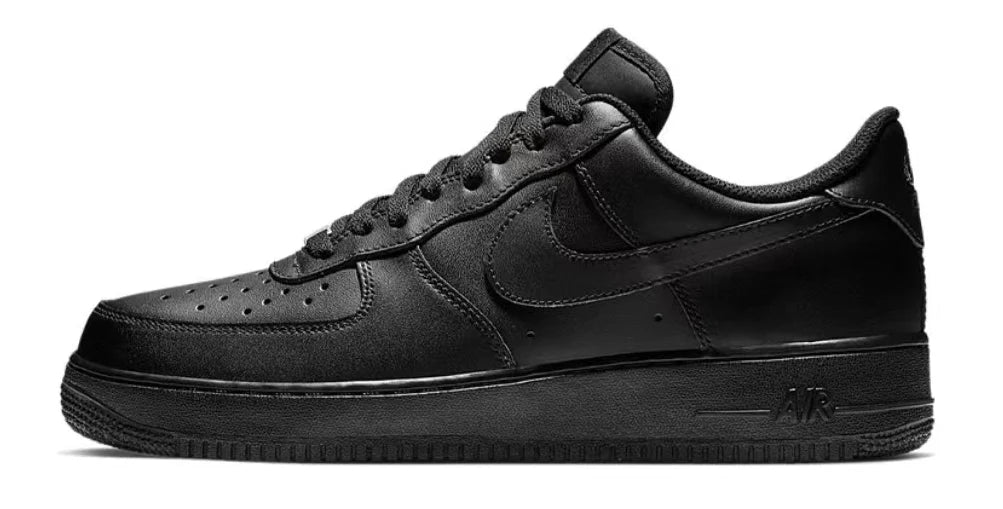 Air Force 1 Low "07" Negras